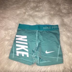 nike pros